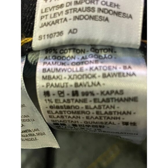 Levis 511 Jean Shorts Mens 48 (waist measures 46”) NEW Irregular Cutoffs - Picture 15 of 16